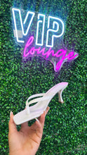 Load image into Gallery viewer, Square Toe Thong Heels