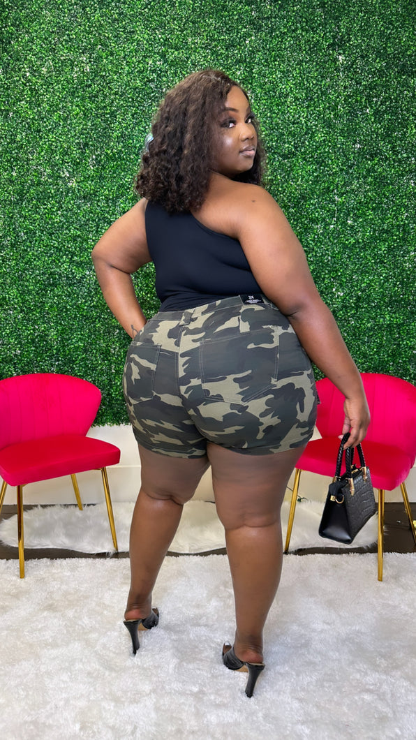 Command Shorts